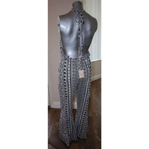 Anthropologie RAGA Women's Sz S Black/White Geometric Print Halter Jumpsuit $120 - Picture 4 of 4